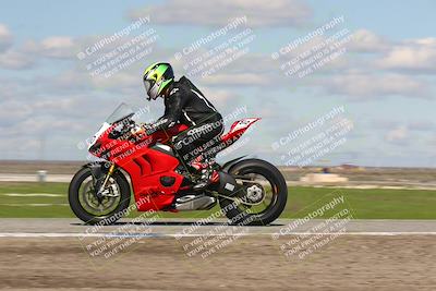 media/Feb-10-2024-TrackDaz (Sat) [[d83b097a69]]/B Group/1220pm (Wheelie Bump)/